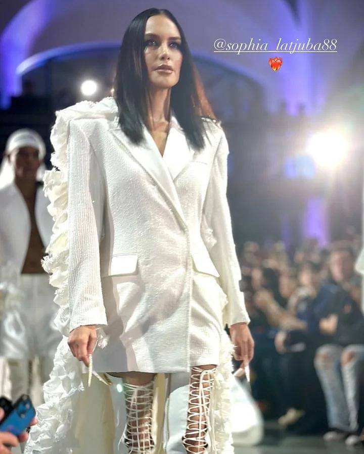 Instagram.com/sophia_latjuba88